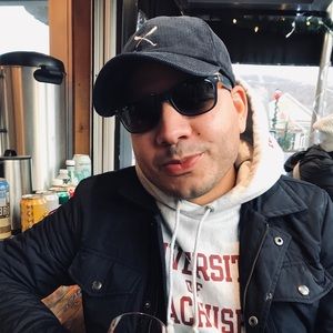 Meet your Posher, Raul